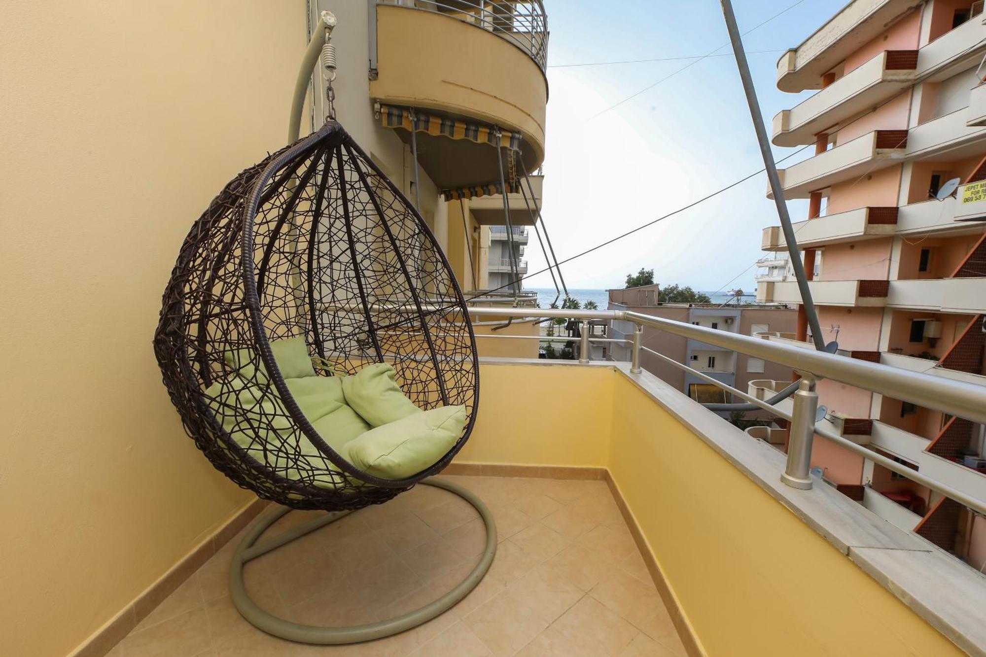 Noa Apartments Вльора Екстер'єр фото