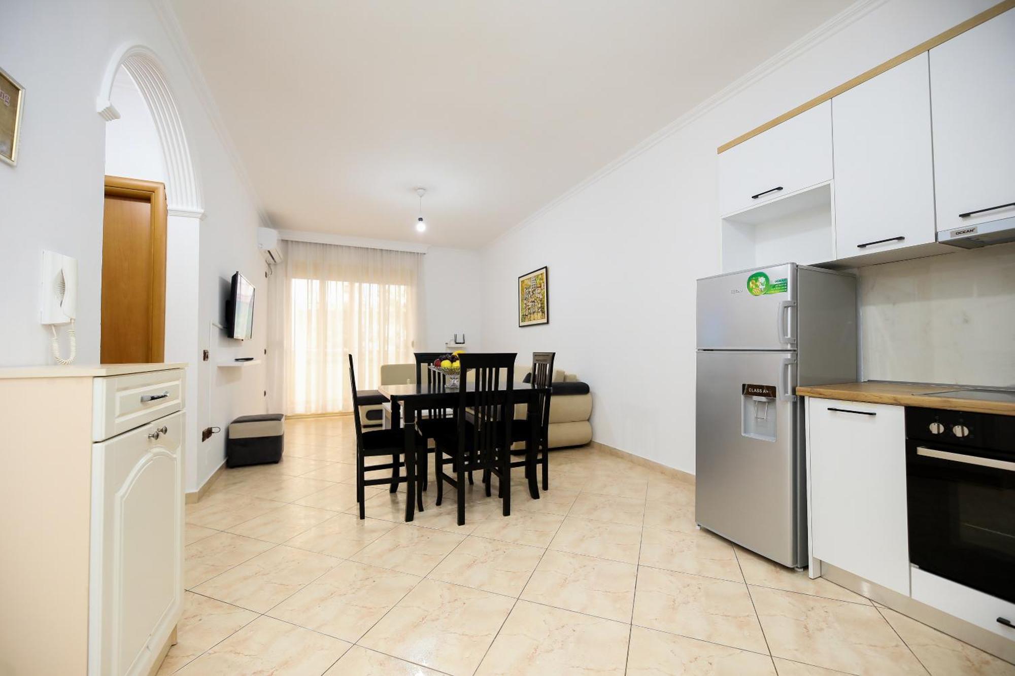 Noa Apartments Вльора Екстер'єр фото