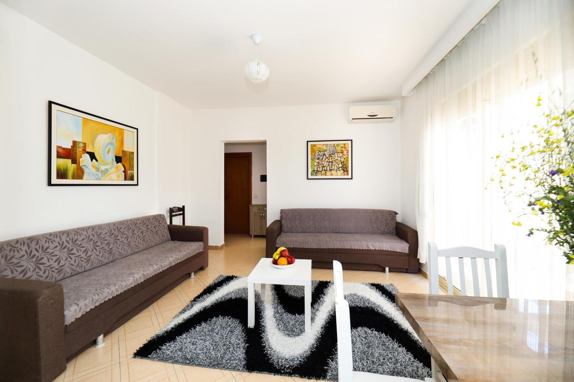 Noa Apartments Вльора Екстер'єр фото